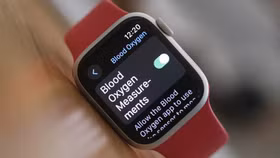 Ảnh minh họa Apple Watch 9 đang hiển thị cài đặt đo nồng độ oxy trong máu