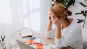 Thu nhập 70 triệu mỗi tháng, tích vàng tiền tỷ vẫn không dám mua đất hay ô tô 