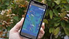 Người dân có thể theo dõi diễn biến cơn bão số 3 ngay trên điện thoại 