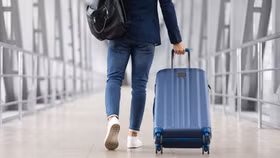 Cha mẹ lam lũ bán bún, con tưởng nhà nghèo nên muốn bỏ đại học đi xuất khẩu lao động