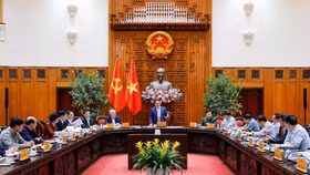 Thủ tướng Phạm Minh Chính chủ trì cuộc họp Thường trực Chính phủ để tiếp tục cho ý kiến về các giải pháp bảo đảm cung ứng và bình ổn giá xăng dầu