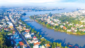 Siêu cảng hàng không 16 tỷ USD “thay đổi cuộc chơi” sắp vận hành, Vingroup, Sungroup, loạt ông lớn FDI đua nhau “hạ cánh” nơi này