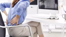 6 động tác giãn cơ “cứu nguy” cho dân ngồi nhiều