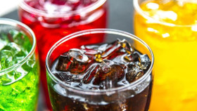 Đằng sau lớp vỏ “không đường, không calo” của nước ngọt ăn kiêng