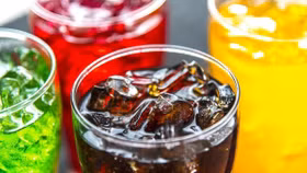 Đằng sau lớp vỏ “không đường, không calo” của nước ngọt ăn kiêng