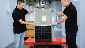 hệ thống siêu máy tính Nvidia DGX B200 (Nguồn: Viettel)