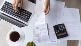 Thu nhập 20 triệu đồng/tháng, chi phí sinh hoạt của gia đình Hà Nội 4 người vẫn “hụt trước thiếu sau”