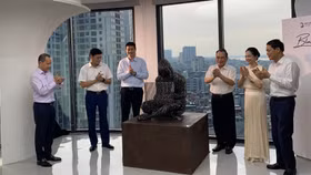 Lễ ra mắt Blockchain Gallery và tượng Satoshi chiều 9/9