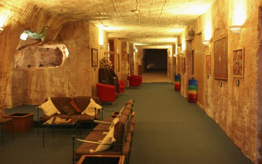 lang-coober-pedy1.jpg