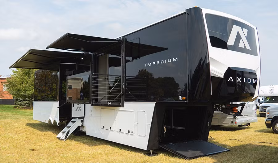 axiom-imperium-fifth-wheel.jpg