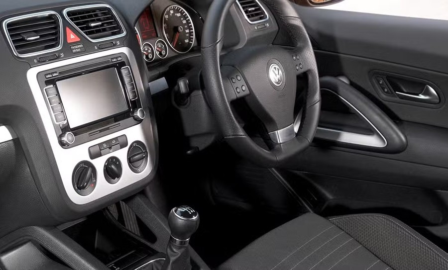volkswagen-scirocco-tdi-taplo.jpg