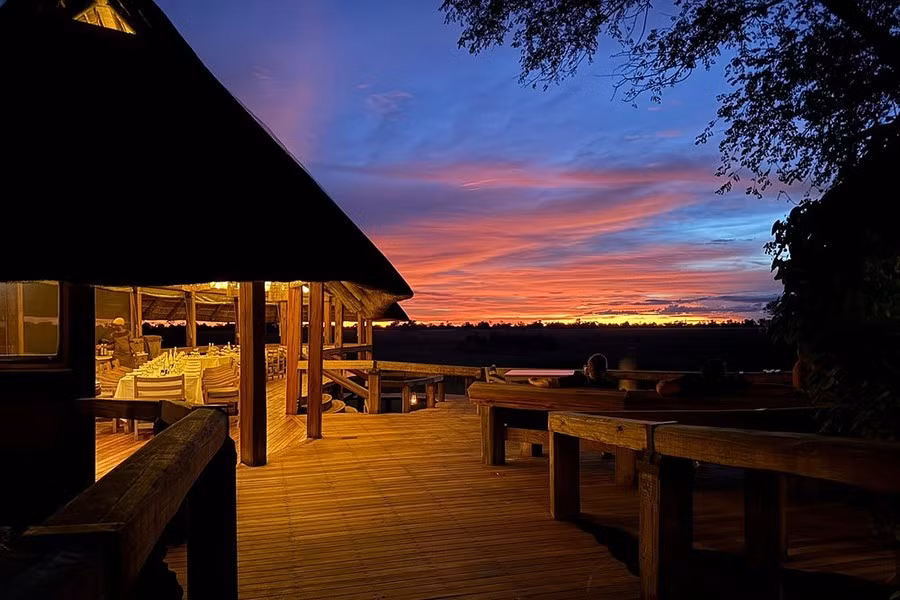 dong-co-okavango-botswana-1.jpg