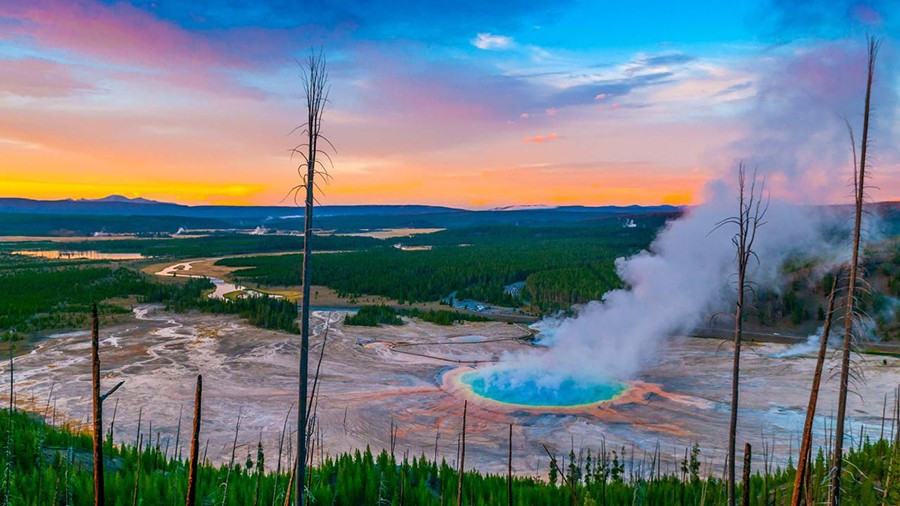 yellowstone.jpg