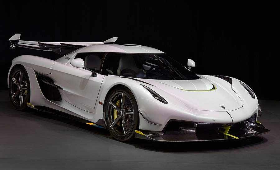 koenigsegg-jesko-absolut.jpg