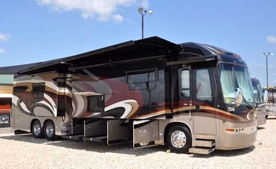 entegra-coach-cornerstone-45dlq.jpg