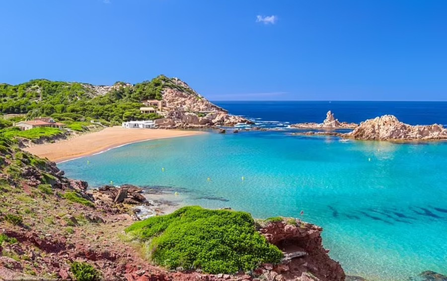 3-cala-pregonda-tay-ban-nha.jpg