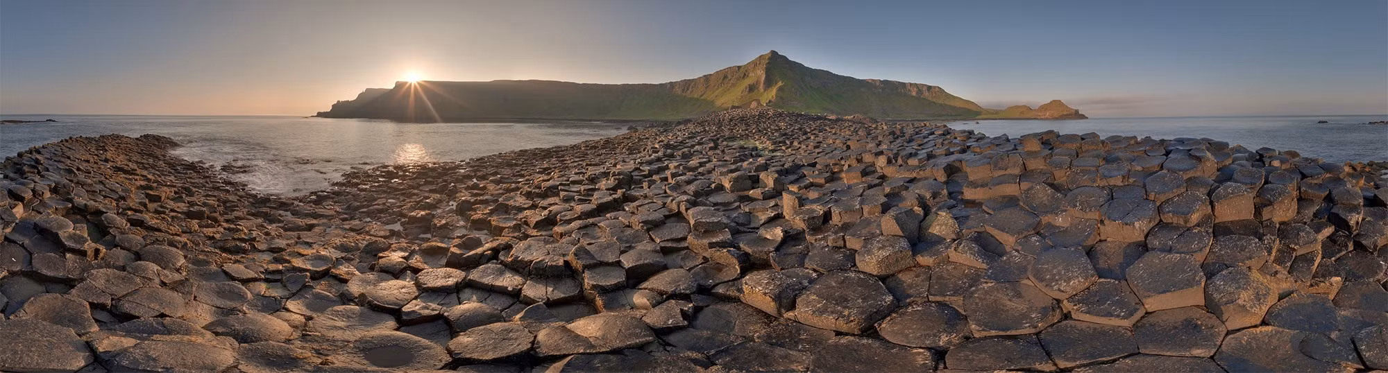 ĐƯỜNG CỦA NGƯỜI KHỔNG LỒ - BẮC IRELAND.jpg