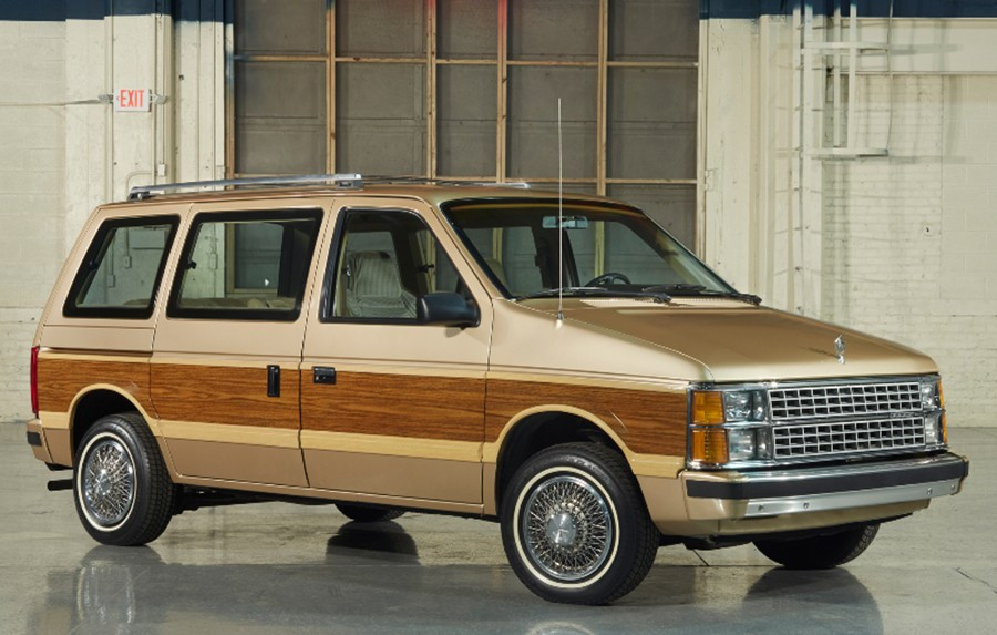xe-tai-nho-chrysler.jpg