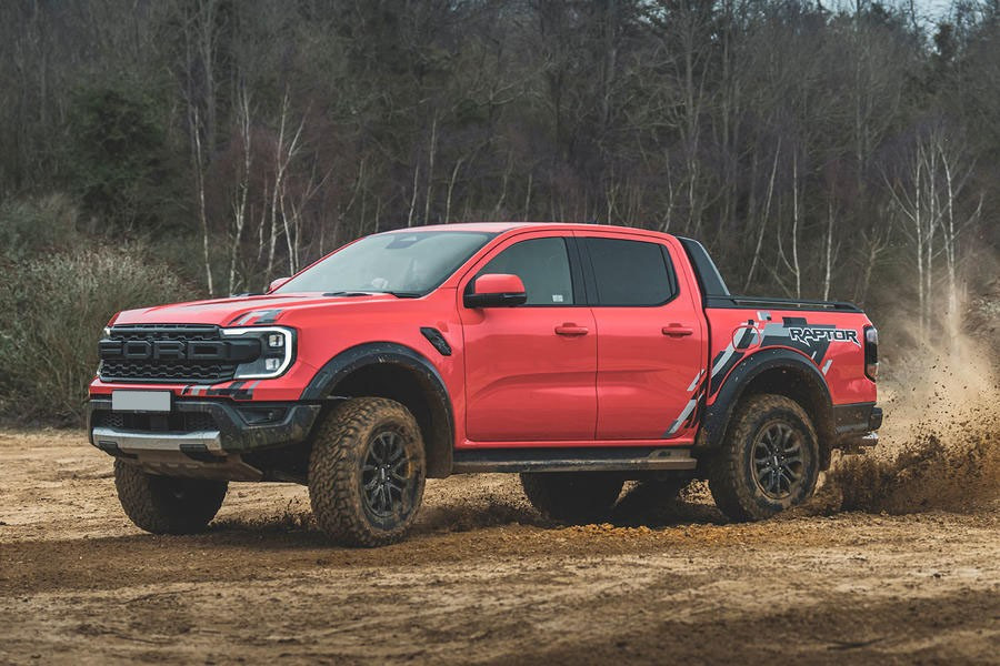 4-ford-ranger-raptor.jpg