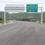 Một đoạn cao tốc Nghi Sơn - Diễn Châu