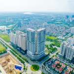 Rầm rập xây khách sạn, trung tâm thương mại, siêu thị, văn phòng ở Tây Hồ Tây 