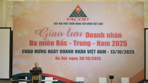 Hơn 300 doanh nghiệp hội tụ tại chương trình Giao lưu Doanh nhân ba miền Bắc – Trung – Nam 2025