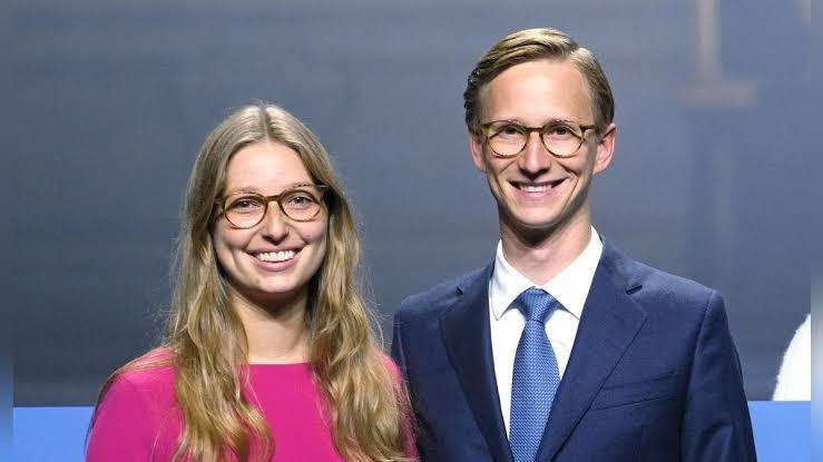 Sophie Fielmann và anh trai Marc Fielmann sophie-luise-fielmann.jpg