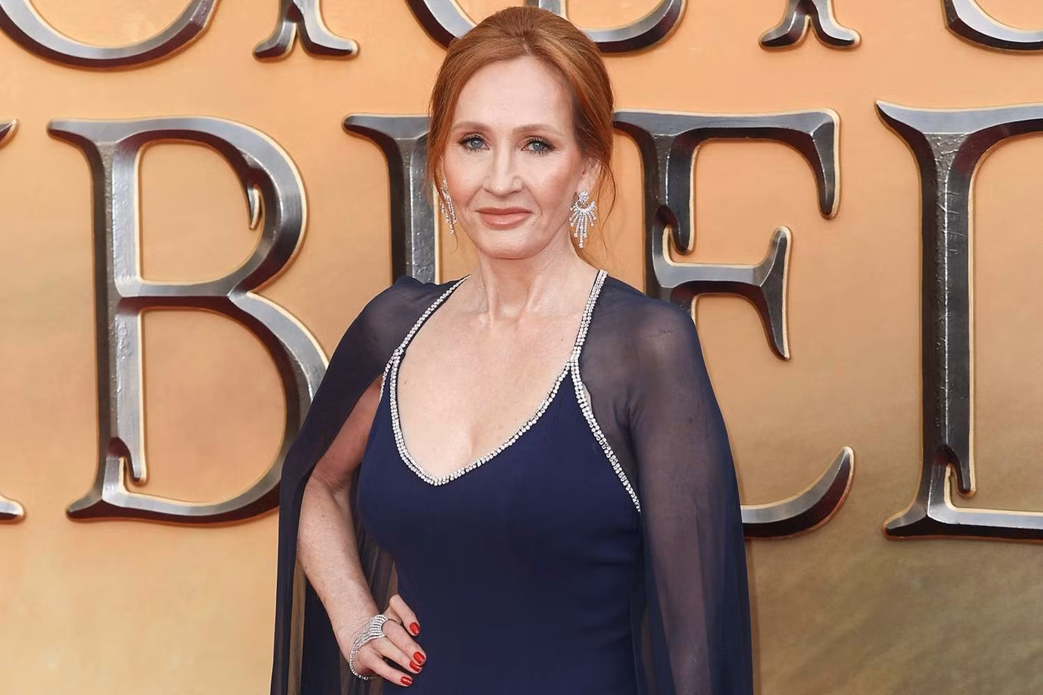 jk-rowling-021423-66926e79228247e4b76373766430f64e.jpg