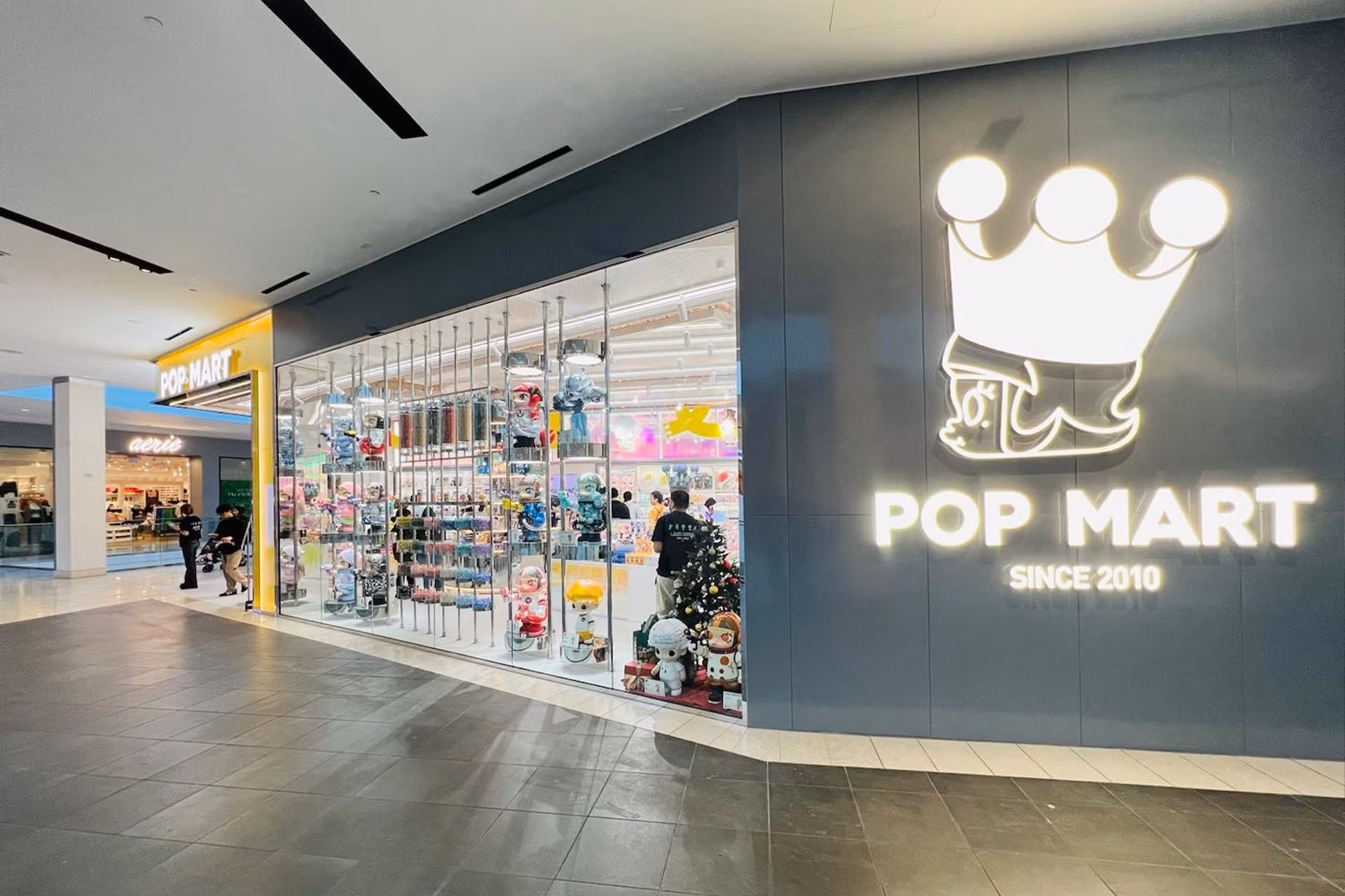 pop-mart-valley-fair.jpg