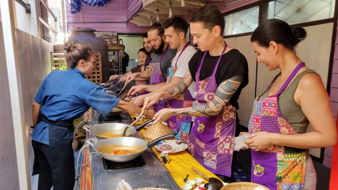 190515151216-03-cookly.jpg