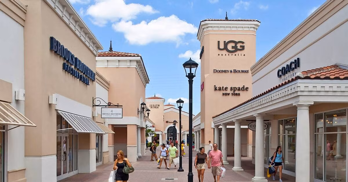 orlando-international-premium-outlets-2-jpg-1200-630-8a984bc6-ea91-43d1-89ff-277832570454rendition.jpg