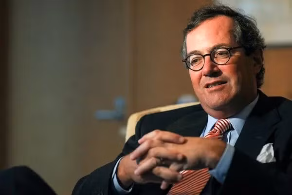 02trump-news-british-ambassador1-qzfg-articlelarge-v3.jpg