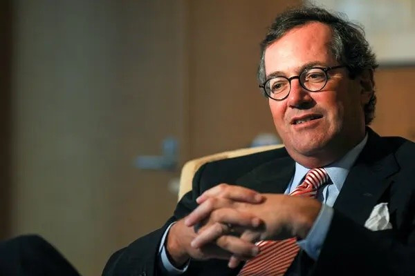 02trump-news-british-ambassador1-qzfg-articlelarge-v3.jpg