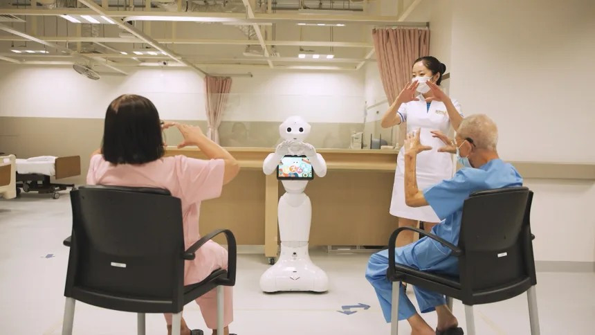 210708202521-01-robots-helping-people-tech-for-good-spc-intl.jpg