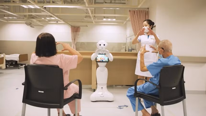 210708202521-01-robots-helping-people-tech-for-good-spc-intl.jpg