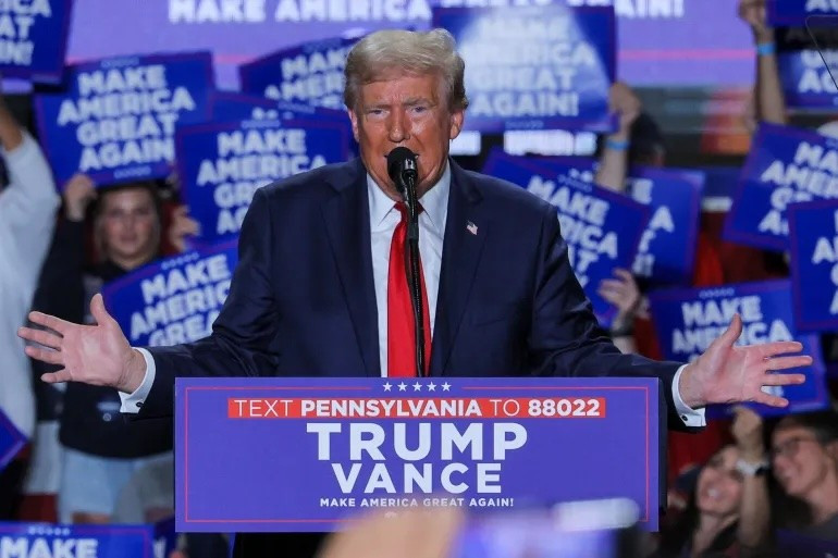 2024-09-29t203635z-1049245515-rc2kaaaa4j47-rtrmadp-3-usa-election-trump-1727672373.jpg