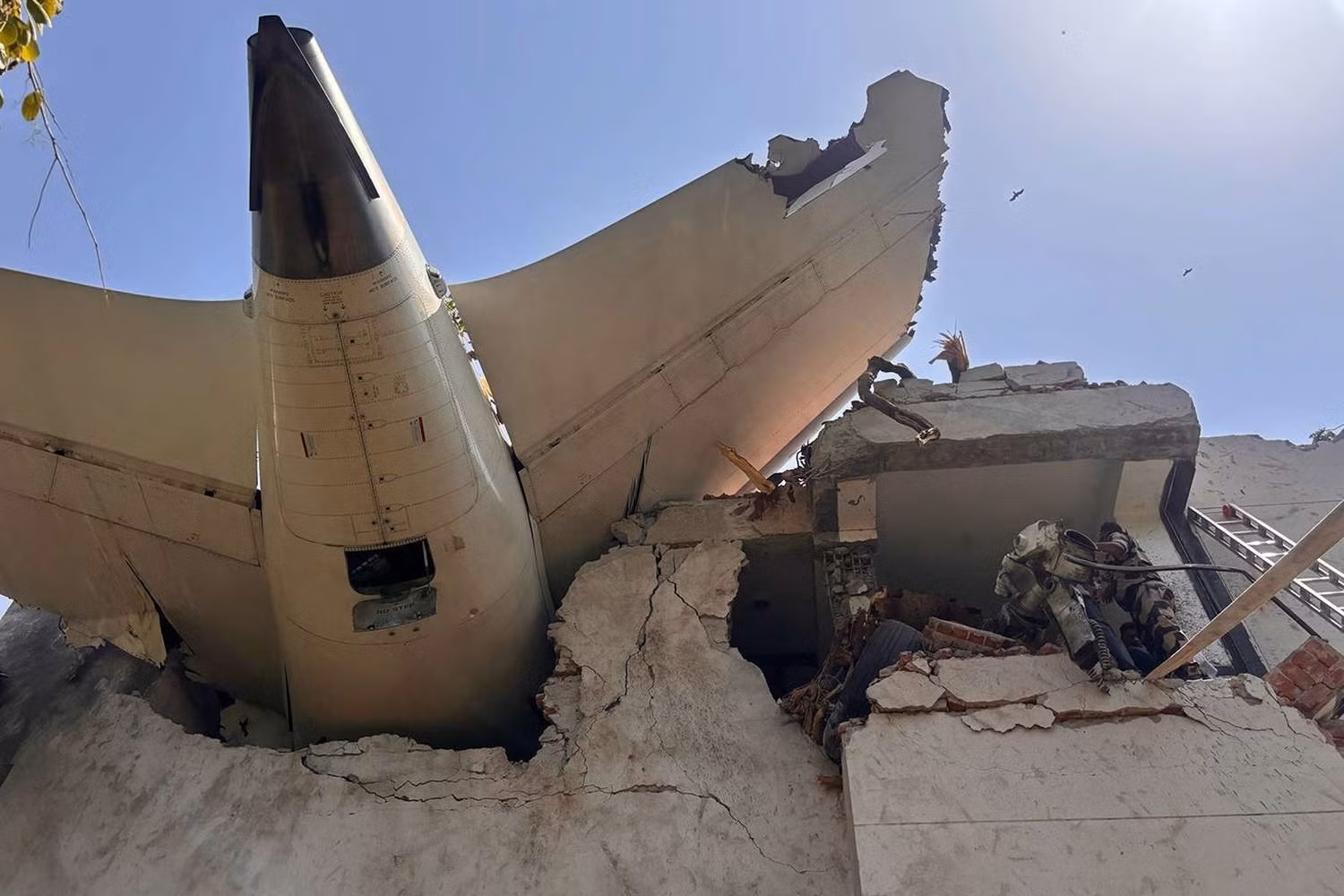 air-india-crash-gujarat-061225-7ff361b4c9c64508b79b8cccd5e2c3c5.jpg