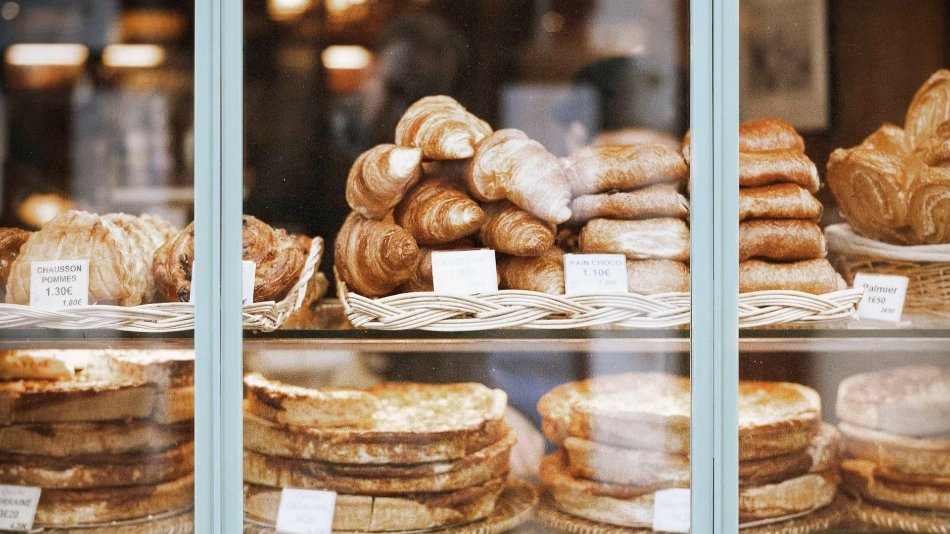 p-1-91361771-bakery-tourism-is-the-sweet-new-travel-trend-for-gen-z-and-food.jpg