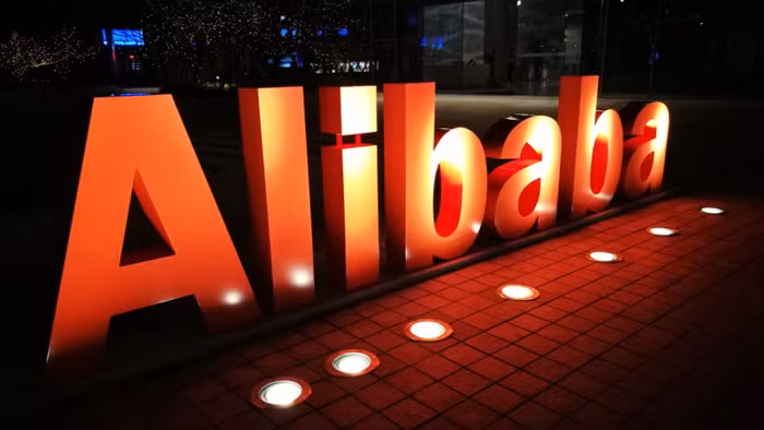 Cơn bão ngầm bên trong đế chế Alibaba của Jack Ma