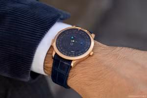 Khác biệt trên cổ tay