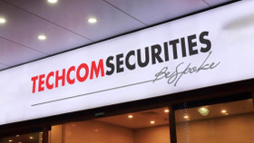 Chứng khoán TCBS chào bán hơn trăm triệu cổ phiếu, Chủ tịch mua gần 90% 