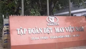 Lợi nhuận Vinatex tăng vọt 97% trong 6 tháng đầu năm, tạm hoãn kế hoạch chuyển sàn