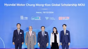 Quỹ Hyundai Motor Chung Mong-Koo ký kết trao tặng học bổng cho sinh viên ưu tú Việt Nam