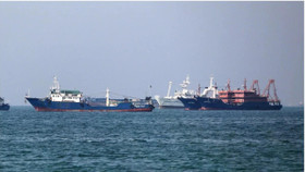 37 tàu của Ấn Độ vẫn đang mắc kẹt gần eo biển Hormuz