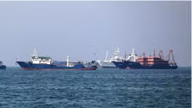  37 tàu của Ấn Độ vẫn đang mắc kẹt gần eo biển Hormuz