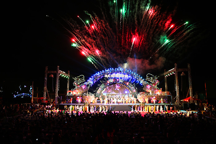 Khai hội mùa du lịch Hạ Long 2017 ảnh 5 Khai hội mùa du lịch Hạ Long 2017 ảnh 5