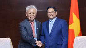 Ngân hàng đầu tư cơ sở hạ tầng châu Á hứa sẽ huy động vốn cho các dự án trọng điểm tại Việt Nam