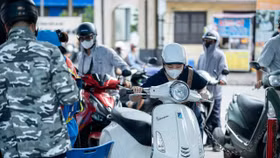 Giá xăng, dầu đồng loạt giảm mạnh