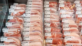 Giá nông sản hôm nay (9/5): Thịt lợn bất ngờ tăng giá ở cả 3 miền