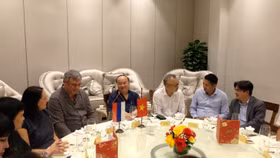 Chủ tịch HBA-VACOD tiếp Phó Chủ tịch Ủy ban Đối ngoại Saint Petersburg trước thềm Diễn đàn Ngoại giao nhân dân Việt – Nga 